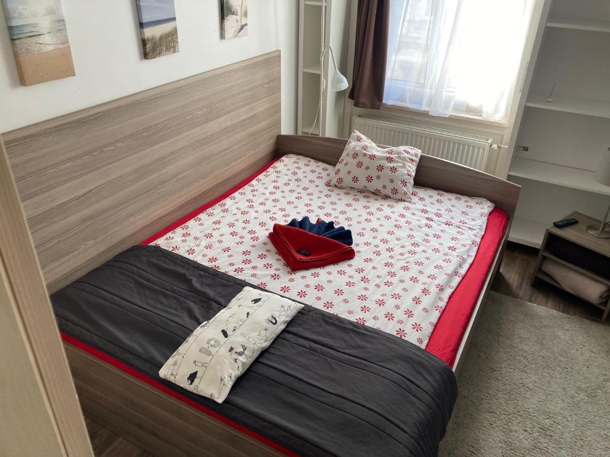 Nn Apartmanette Будапеща Екстериор снимка